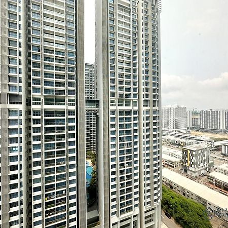 Bali Residences Sea View Suites Melaka Exteriör bild