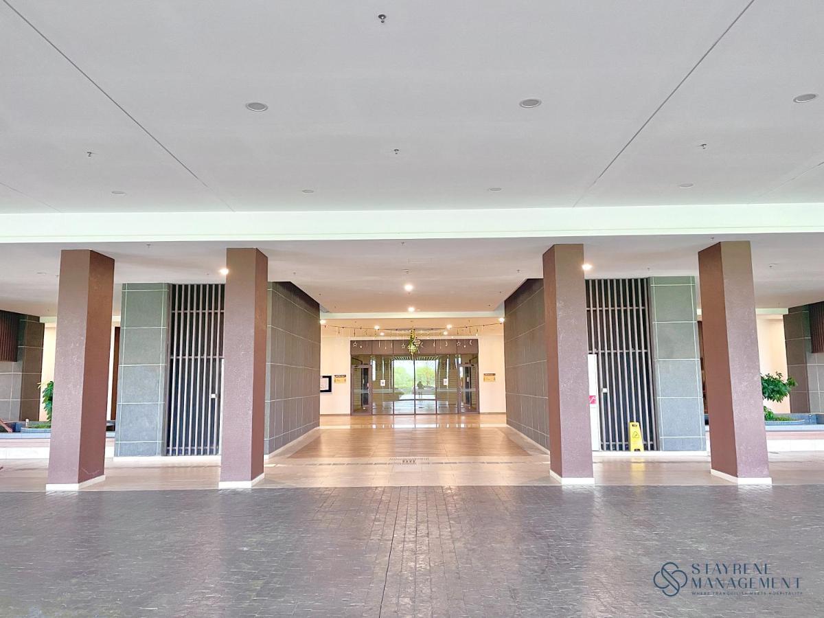 Bali Residences Sea View Suites Melaka Exteriör bild